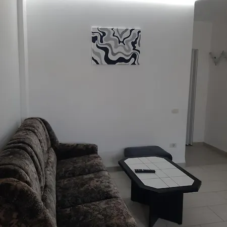 Golden Stars Apartment Arad Exterior photo